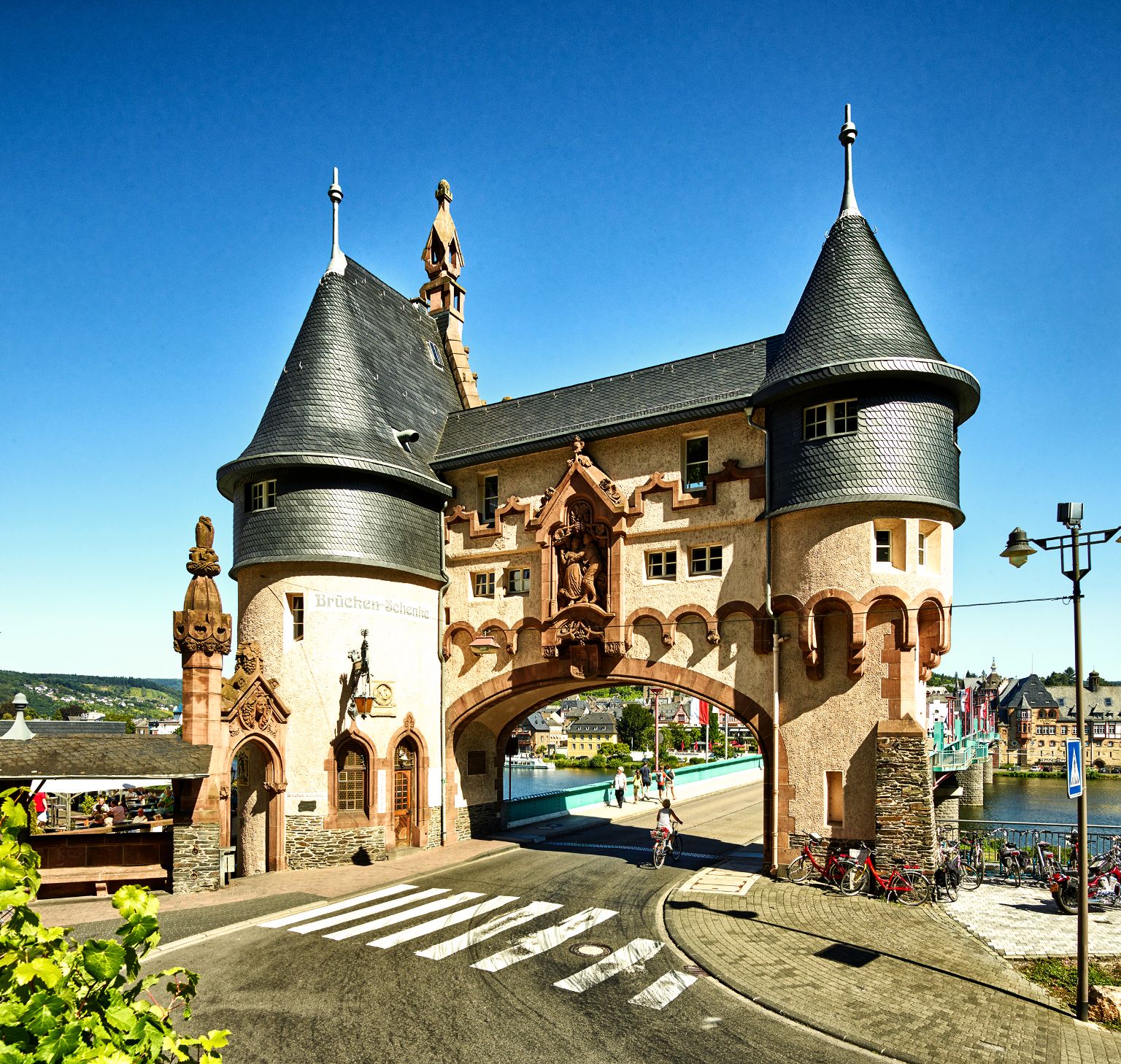 Traben-Trarbach, Brückentor © Via´ mosel / Christopher Arnoldi Ansicht auf das Brückentor in Traben-Trarbach.