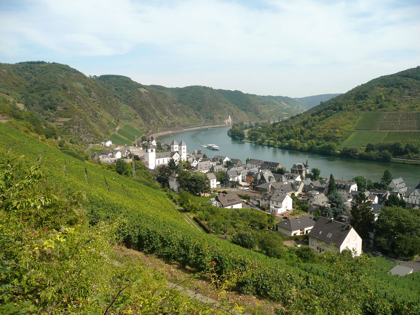 Treis-Karden © Tourist-Information Treis-Karden Ansicht auf den Moselort Treis-Karden.