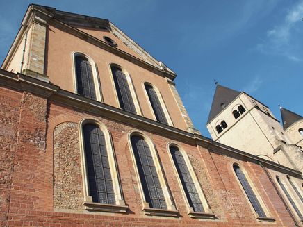 Trier, Dom © Mosellandtouristik GmbH/Annekathrin Kordel Ansicht auf den Quadratbau des Doms in Trier.