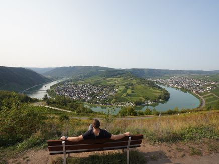 moselle-loop-enjoy-view-kröv-wolf Enjoy the view on the moselle loop Kröv-Wolf